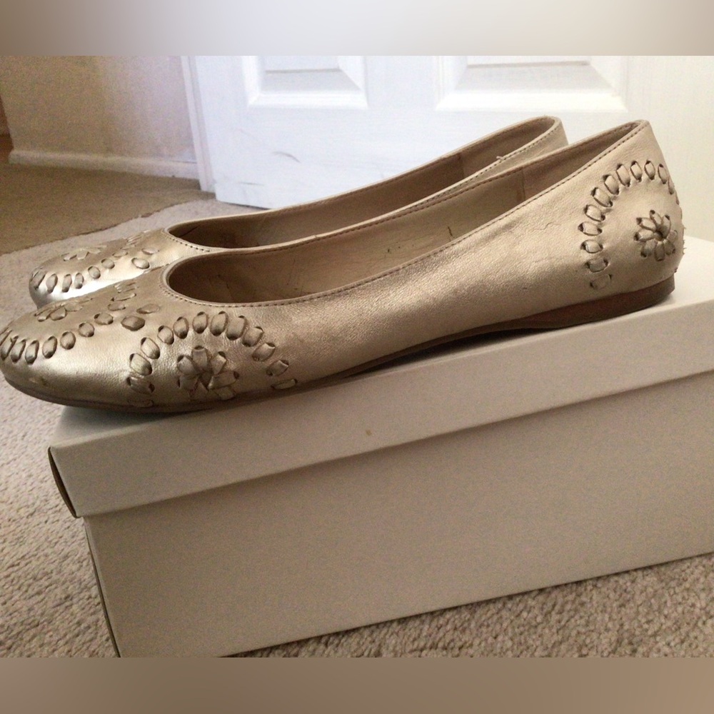 JACK ROGERS SLIM BALLET- PLATINUM- SIZE 8.5 - Picture 2 of 7